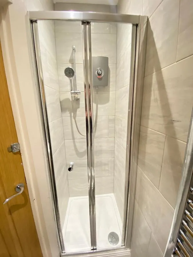 En-Suite Near Stratford In A Guesthouse London 0*,